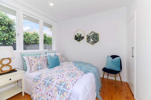 2/4 Leonard Road Mount Wellington_4