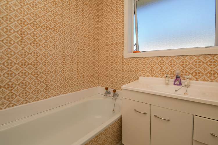 41 Rowan Avenue Aranui_8