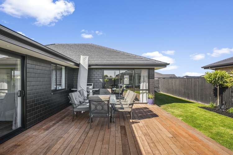 15 Whitehorn Drive Lincoln_19