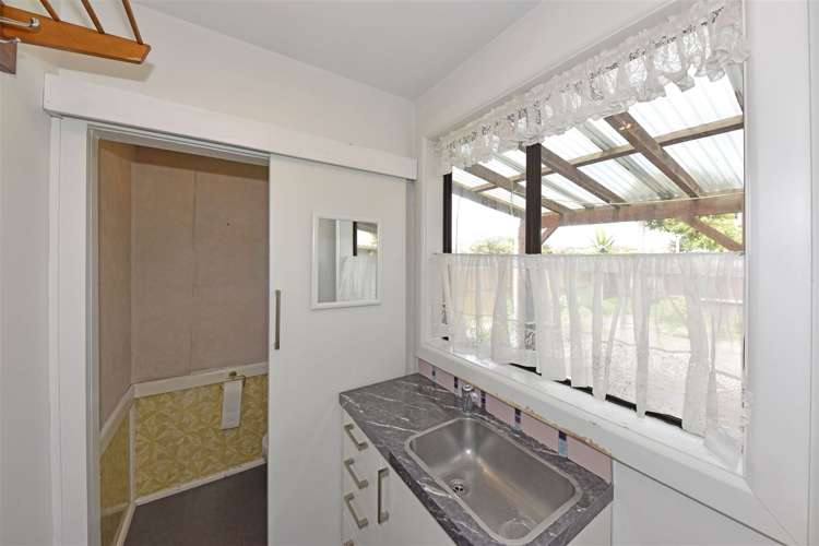 202 Pine Avenue South New Brighton_12