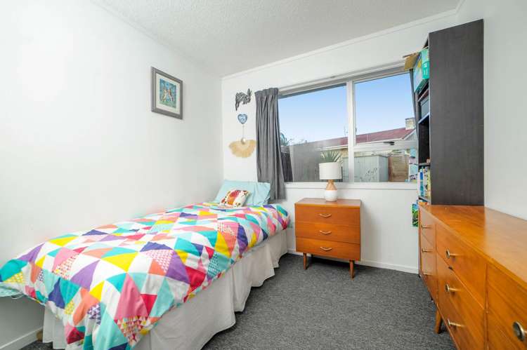 3/27 Brains Road Kelston_5