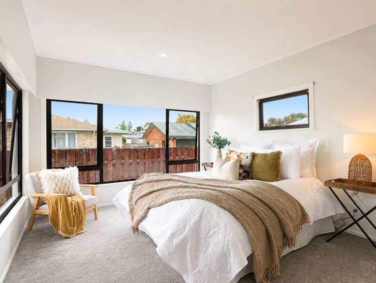17 & 17A Garnett Avenue_5