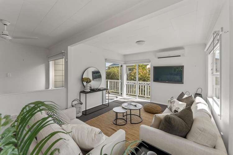 21 Sunset Street Hilltop_5