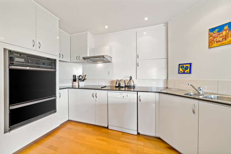 2c/308 Parnell Road Parnell_11