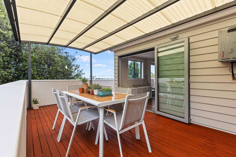 140 Bellevue Road Brookfield_17