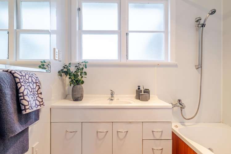 27 Crewe Crescent Hokowhitu_17