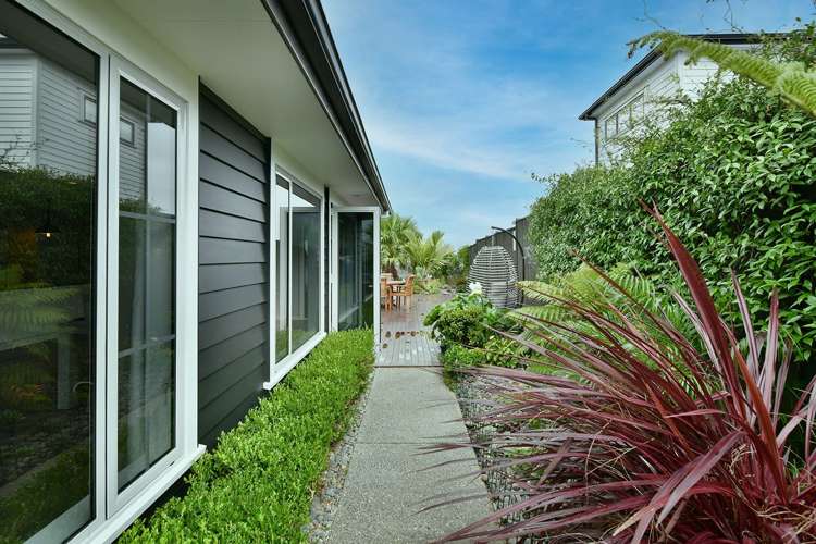 16 Wisteria Lane Silverdale_13