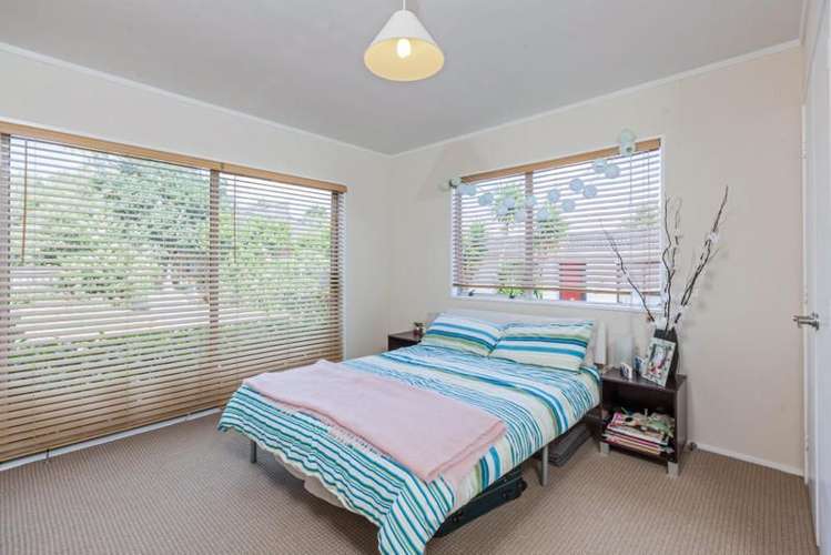 38 Pokapu Street Titirangi_13
