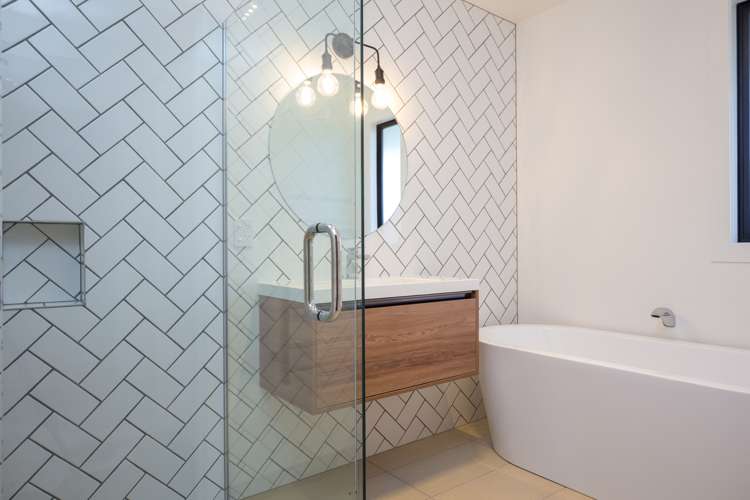 10 Neville Street Witherlea_14