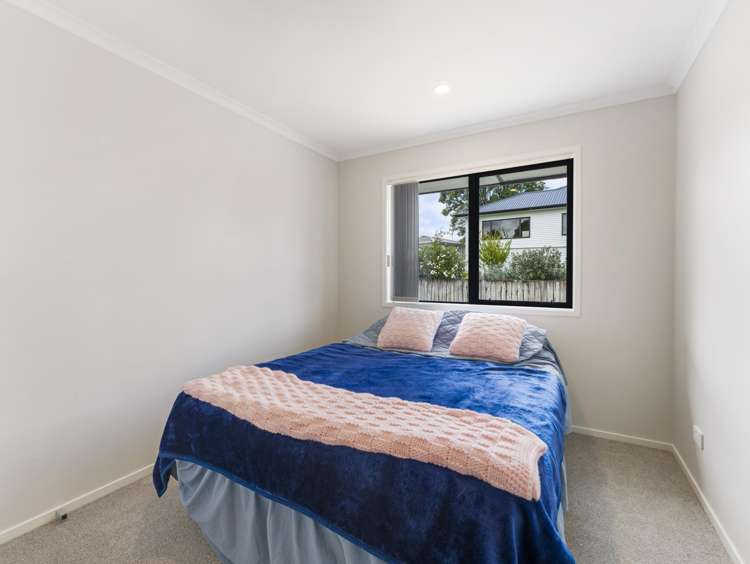 19 Cliff Road Papakura_13