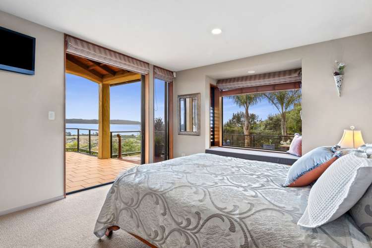 9 Zeehaen Place Britannia Heights_10