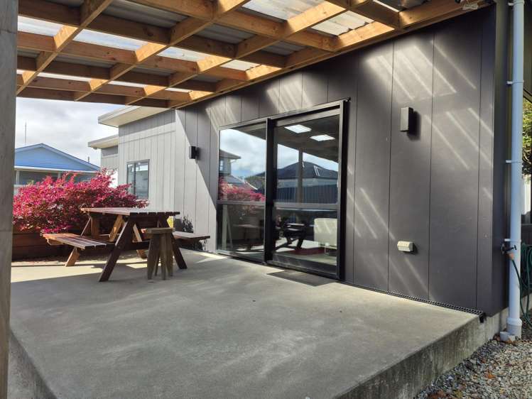 121 Bealey Street Hokitika_11