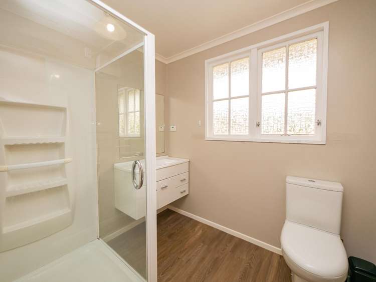 27 Clariton Avenue Green Island_8