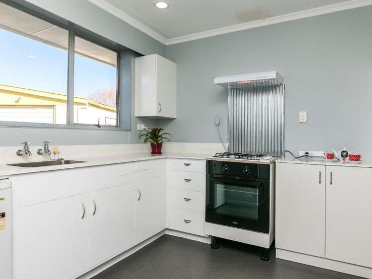 22 Snowden Crescent Islington_6