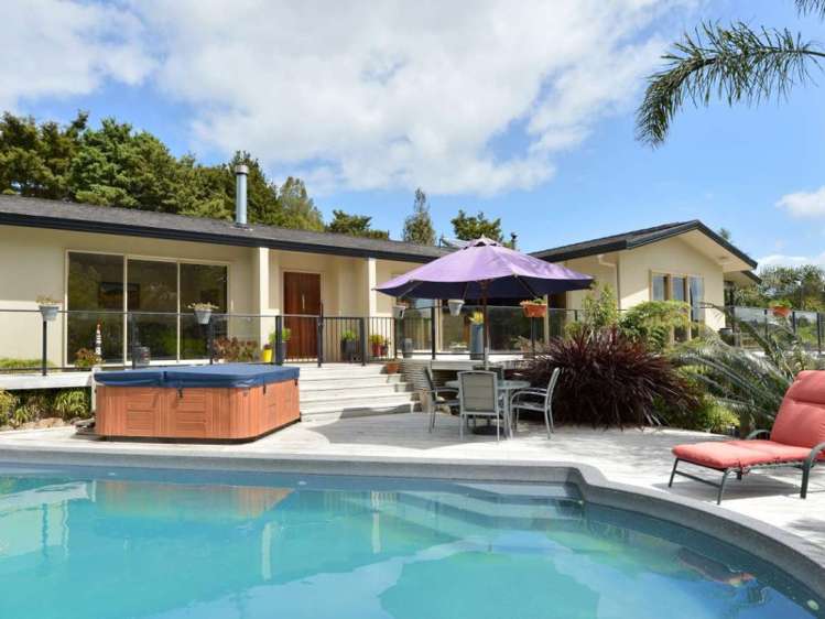 120 Main Road Kauri_2