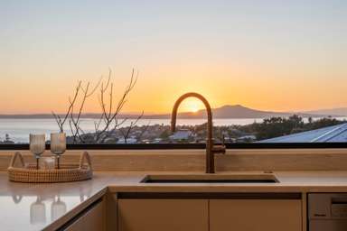 437 East Coast Road_2