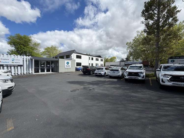 Ground Floor, 533 Grey Street Hamilton East_2