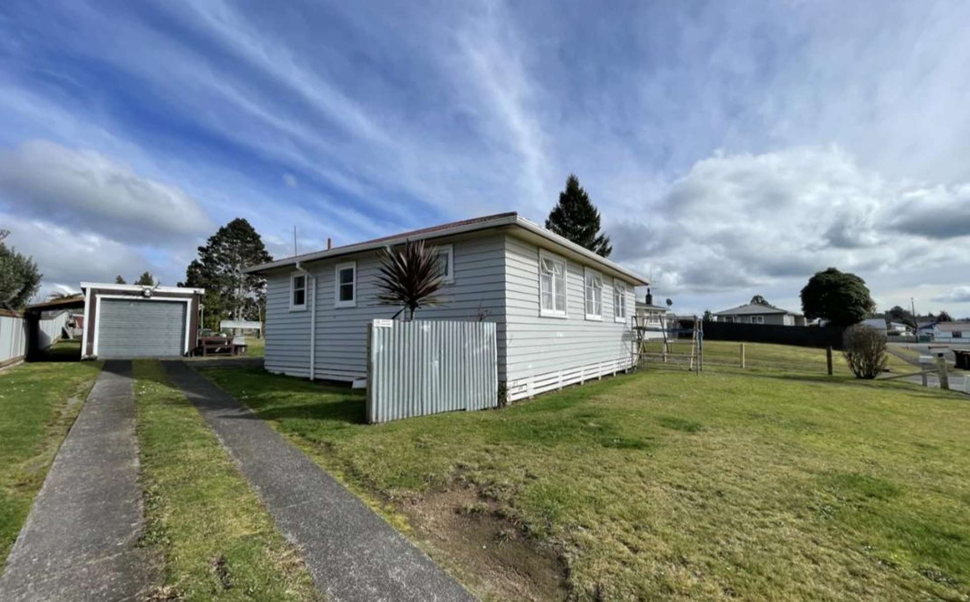 8 Stirling Place 11139_0