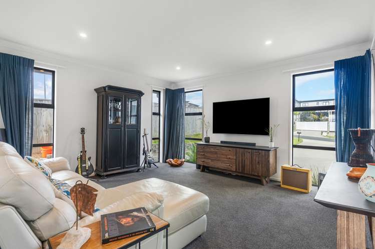 15 Keshvara Road Beachlands_18