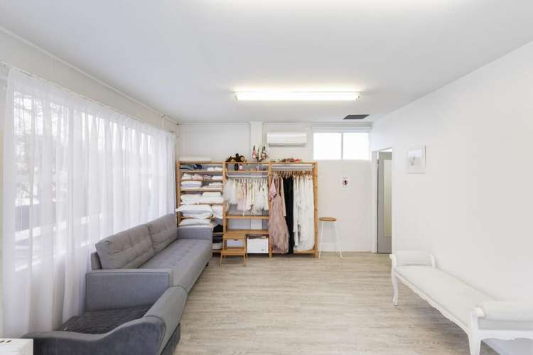 2 Bishopdale Court Bishopdale_12