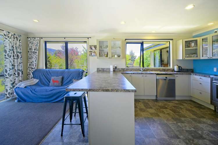 6 Totara Lane Franz Josef Glacier_16