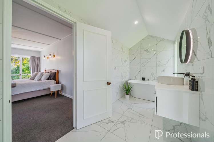 20 Barton Road Heretaunga_2