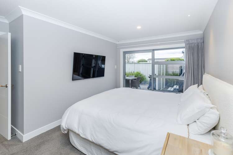 54 Chedworth Avenue Chedworth_15