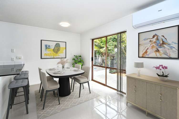 15 Honey Place Manurewa_2