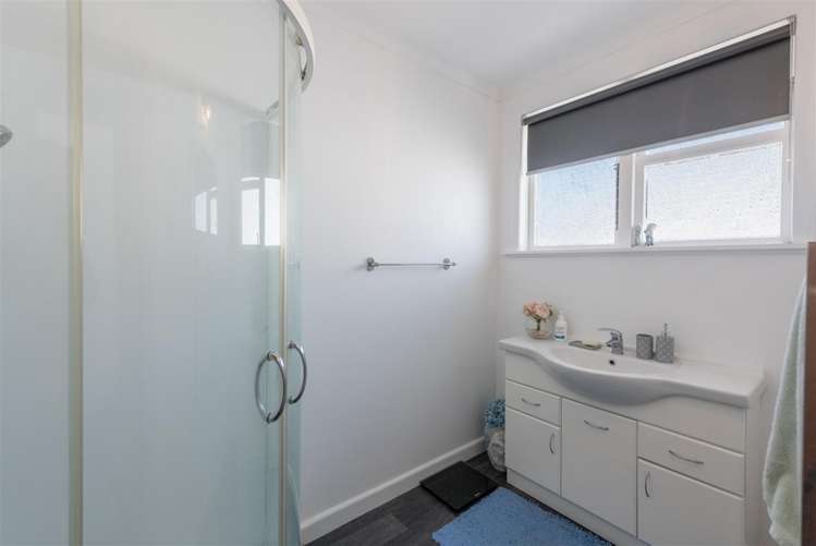 21 North Road The Wood_15