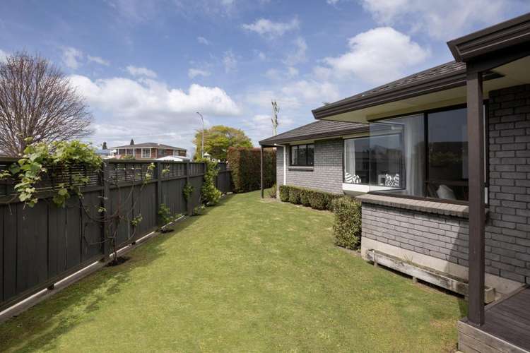 273 Levers Road Matua_23