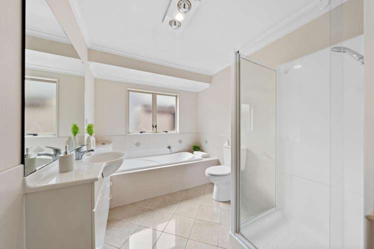 8 Landvale Court Browns Bay_14