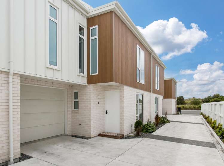 3/49 Marine Parade_0