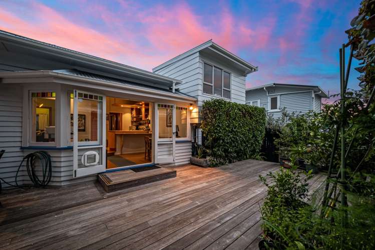 10 Riro Street Point Chevalier_5