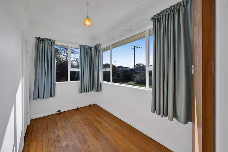 17 Burns Street Hawera_8