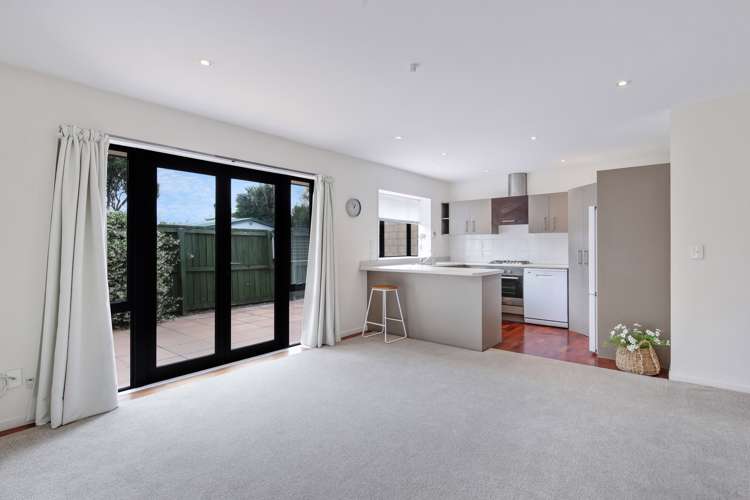 26b Sawyers Arms Road Northcote_5