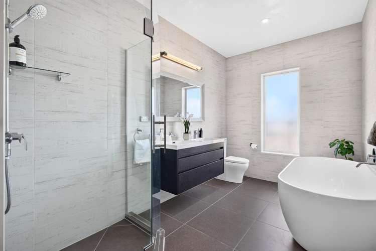 4 Gemscott Crescent Huapai_12