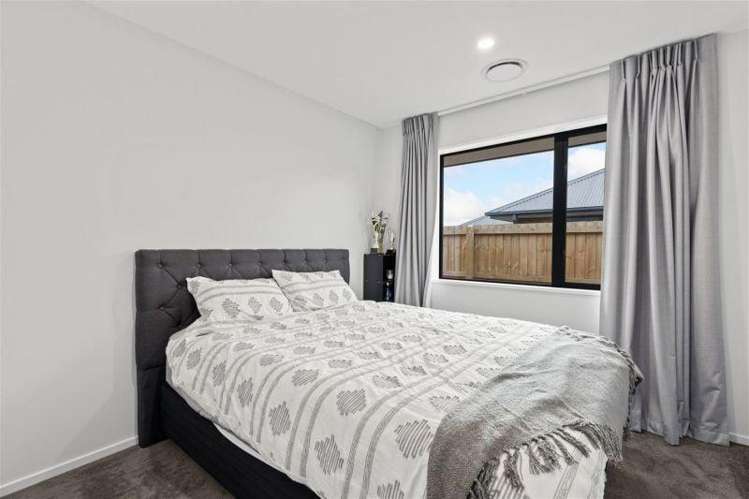 27 Lunn Cr Leeston_12