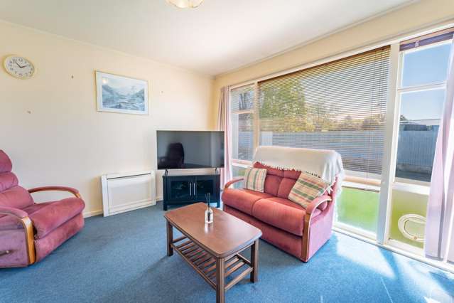 7/94 Avenue Road West End_2