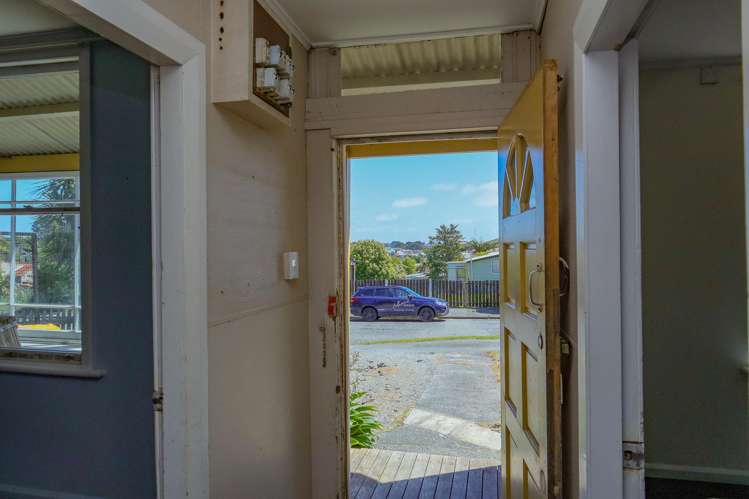 9 Alexander Terrace Greymouth_19