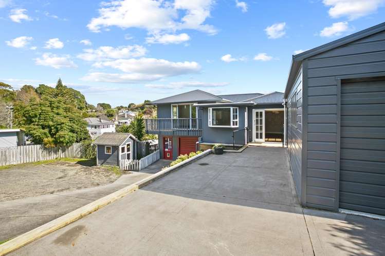 8 Awanui Street Merrilands_17