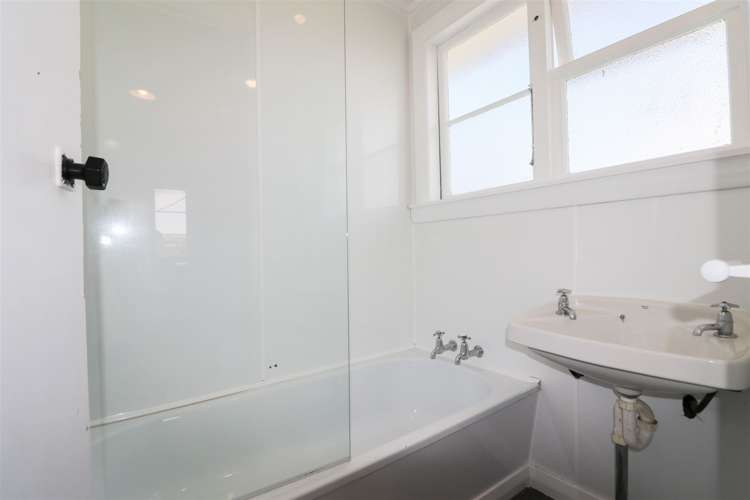 18 Ayr Street Marchwiel_7