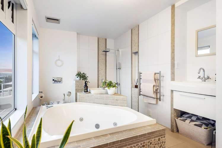 43 Teal Crescent Beach Haven_14