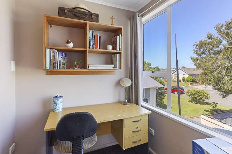 6 Birdling Place Halswell_16