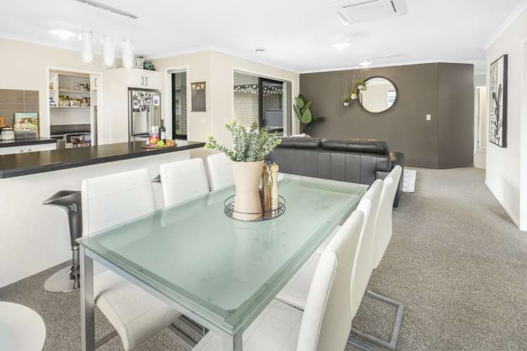 17 Chalgrove Road Huntington_5