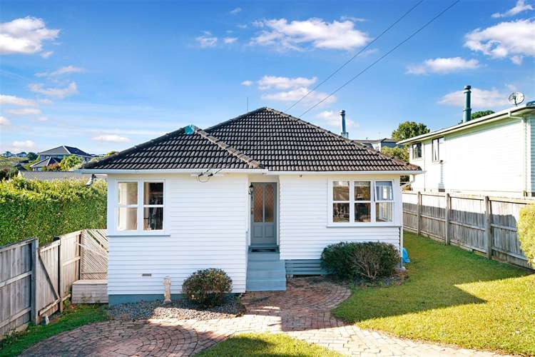 17 Linden Street Mount Roskill_11