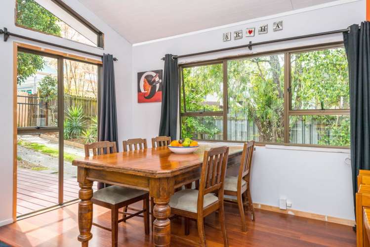 2/69 Beach Haven Road Beach Haven_6