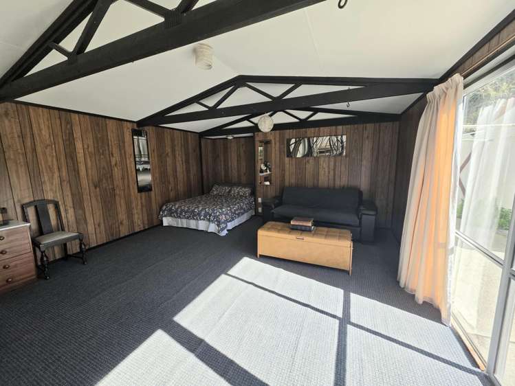 33 Devils Bridge Road Weston_8