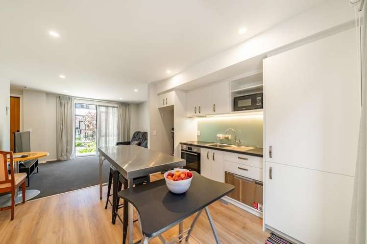 4/185 High Street Lower Hutt_4