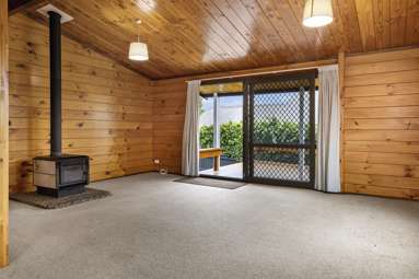 48 Grace Crescent_4