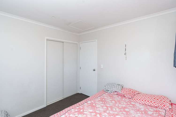 9 & 9A Odette Street Bader_32